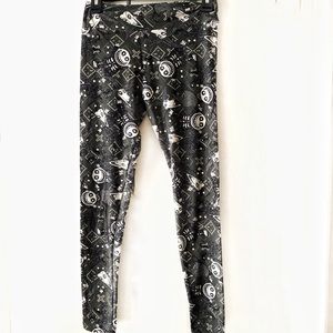 NWOT LuLaRoe OS Disney NBC leggings